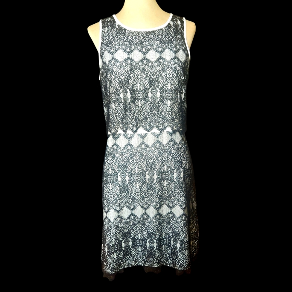 Kensie Elegant Irish Cream Dress w/ Black Lace Overlay, Tiered, Medium